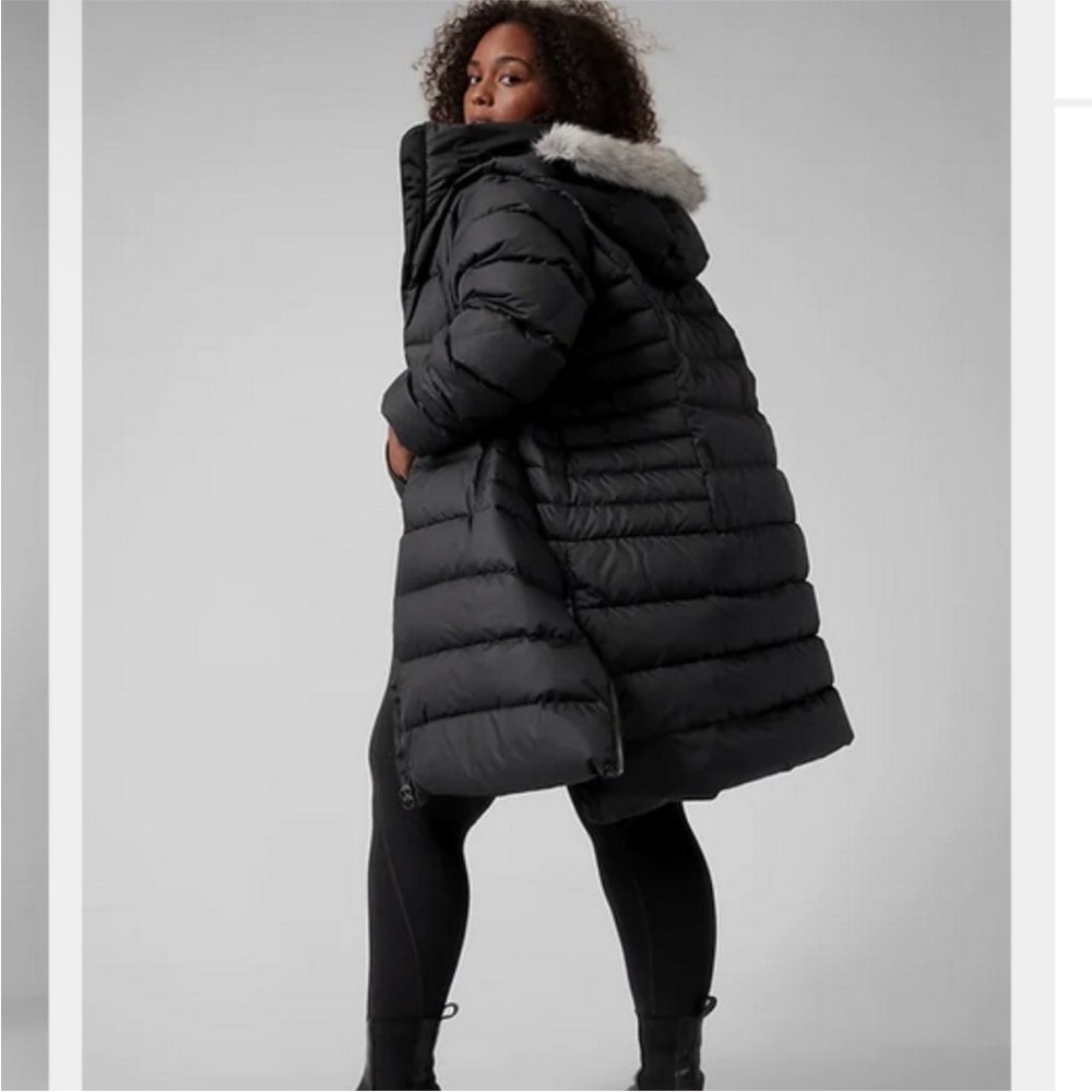 Athleta Downtown Parka II Down Black Large Hood Fur Coat Jacket